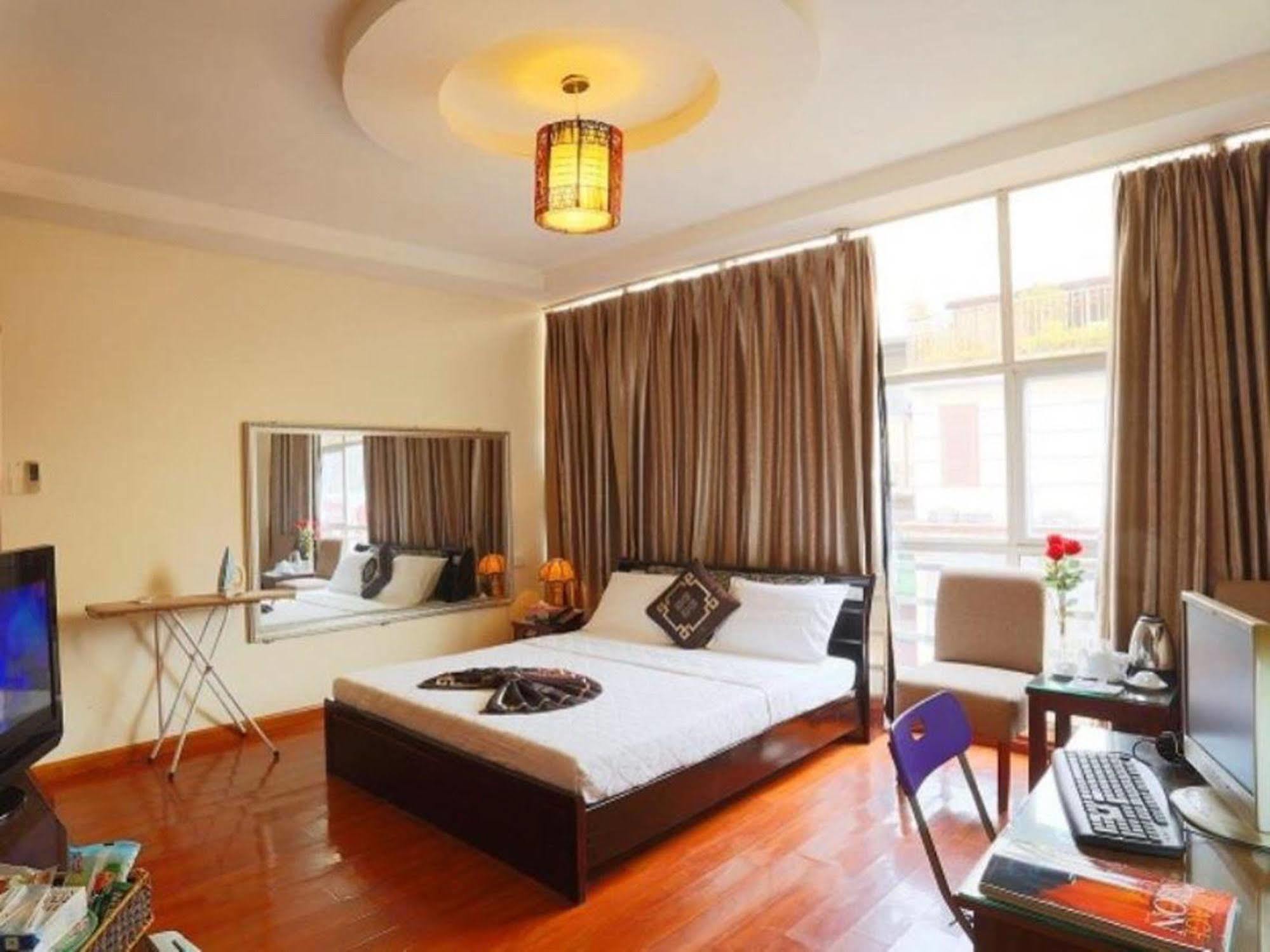A25 Hotel - 38 Hang Thiec Hanoj Exteriér fotografie