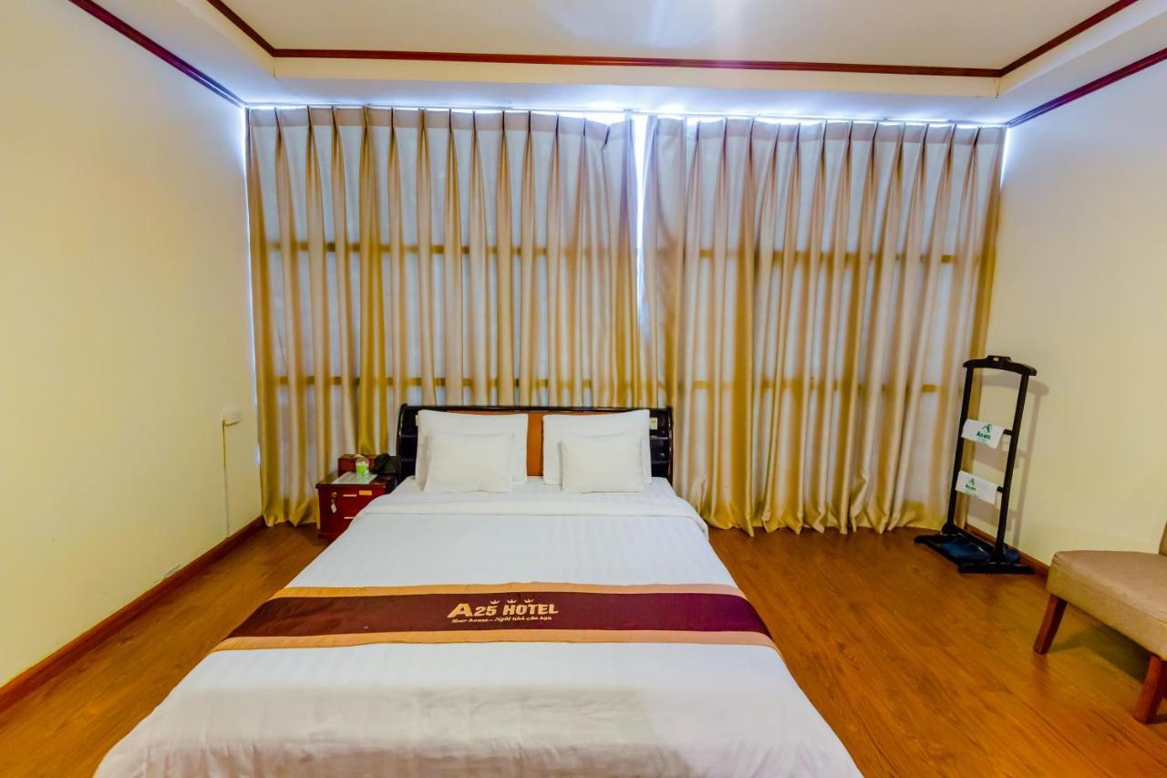 A25 Hotel - 38 Hang Thiec Hanoj Exteriér fotografie